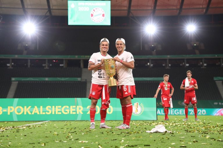 PHILIPPE COUTINHO. THIAGO ALCÂNTARA. BAYERN DE MUNIQUE. COPA DA ALEMANHA.