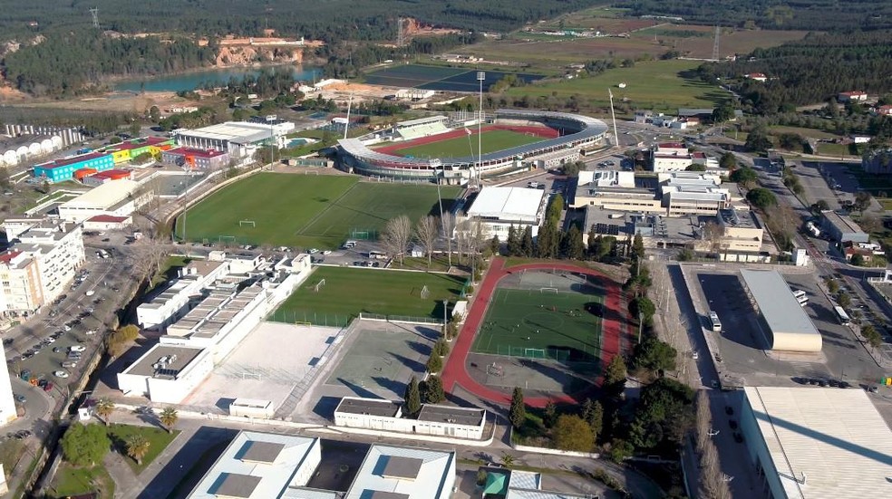 CENTRO DE TREINAMENTO. PORTUGAL. RIO MAIOR.
