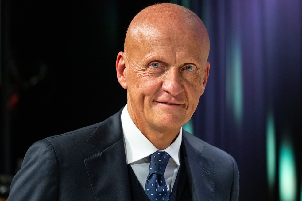 FIFA. PADRONIZAÇÃO.