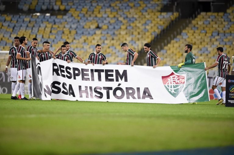 FLUMINENSE-RJ. MANIFESTO.