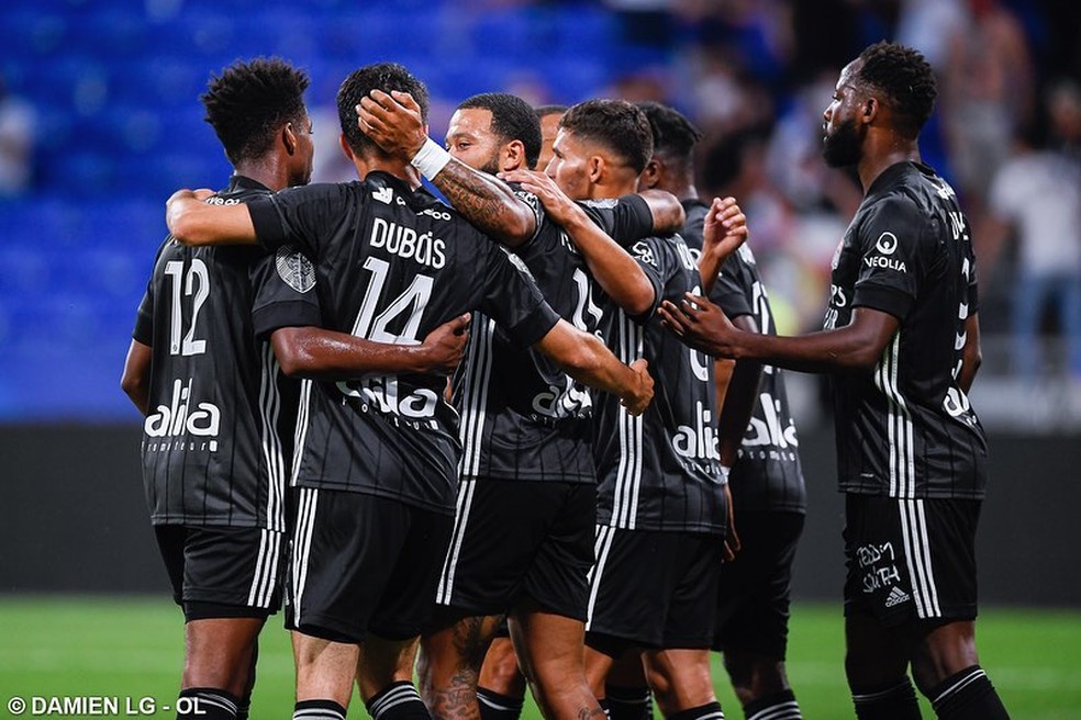 AMISTOSO. LYON. FRANÇA. CELTIC. ESCÓCIA.