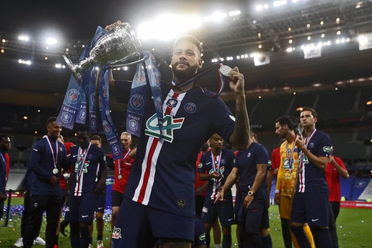 NEYMAR. PARIS SAINT-GERMAIN. FRANÇA.
