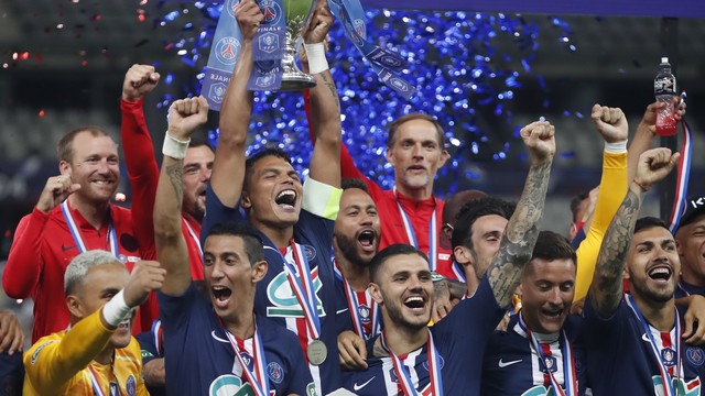 COPA DA FRANÇA. FINAL. PARIS SAINT-GERMAIN. FRANÇA. CAMPEÃO. SAINT-ÉTIENNE. FRANÇA. VICE-CAMPEÃO.