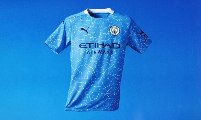 PUMA. MANCHESTER CITY. INGLATERRA.