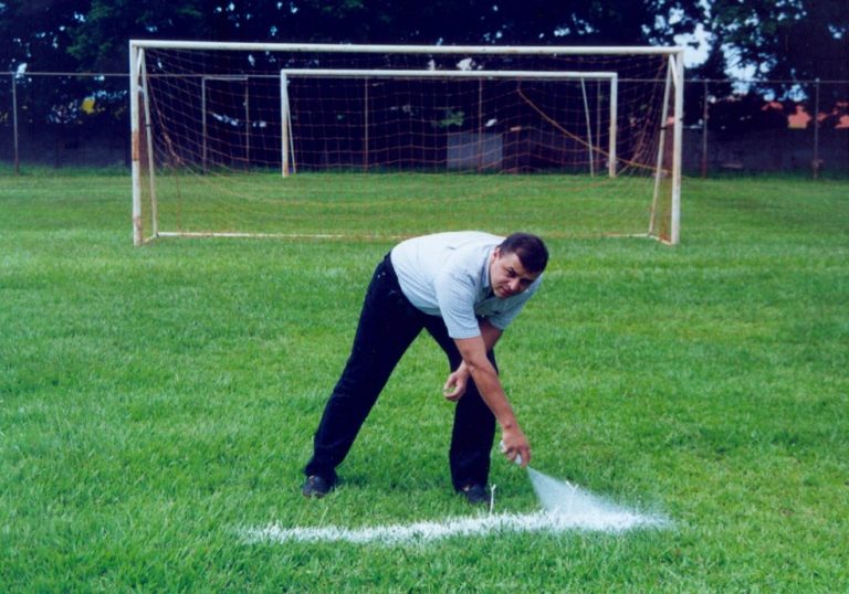 SPRAY. FUTEBOL. FIFA.