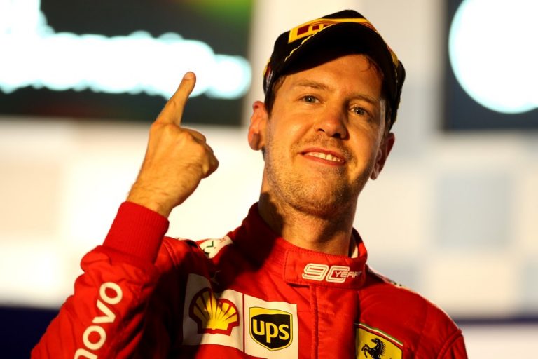 SEBASTIAN VETTEL. FERRAI. ASTON MARTIN.