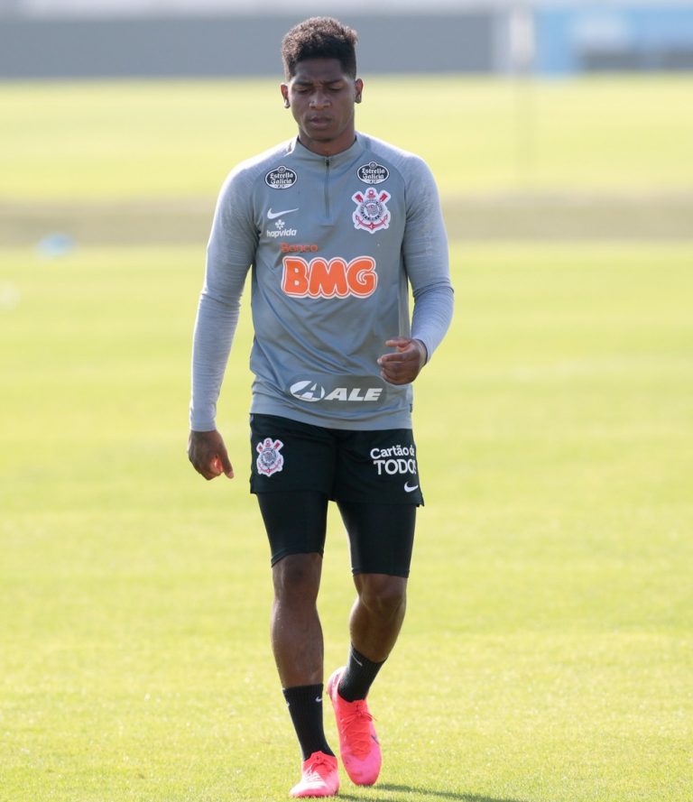 CORINTHIANS-SP. BRASIL. PORTUGAL. BENFICA.