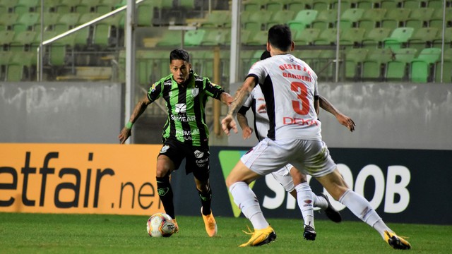 CAMPEONATO BRASILEIRO DA SÉRIE B DE 2020. PRIMEIRA FASE. QUINTA RODADA. AMÉRICA-MG. OESTE-SP.