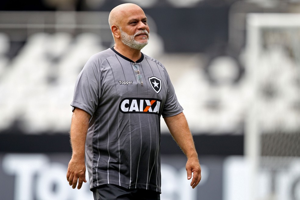 CAMPEONATO BRASILEIRO. NATAL. ANO NOVO. CARNAVAL.