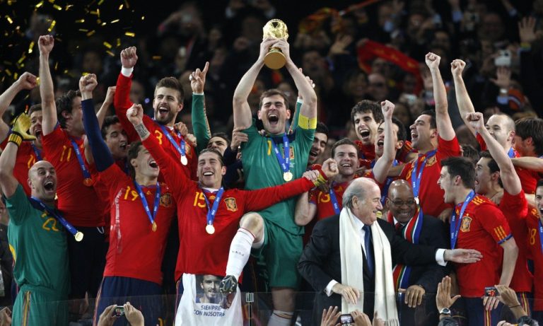 IKER CASILLAS. GOLEIRO. ESPANHA. REAL MADRID. ESPANHA. PORTO. PORTUGAL.