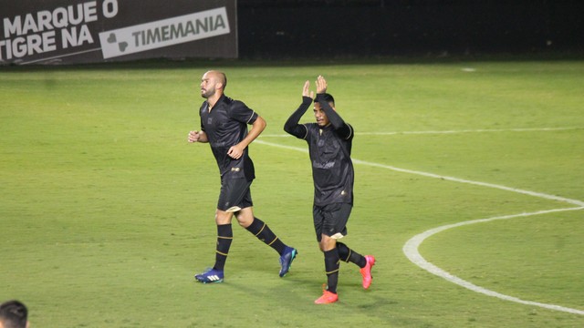 CAMPEONATO BRASILEIRO DA SÉRIE C. DE 2020. PRIMEIRA FASE. GRUPO B. CRICIÚMA-SC. BOA ESPORTE-MG. SEGUNDA RODADA.