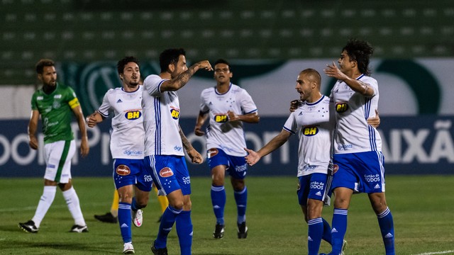 CAMPEONATO BRASILEIRO DA SÉRIE B. PRIMEIRA FASE. SEGUNDA RODADA. CRUZEIRO-MG. GUARANI-SP.