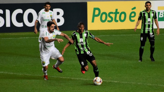 CAMPEONATO BRASILEIRO DA SÉRIE B. PRIMEIRA FASE. SEGUNDA RODADA. AMÉRICA-MG. CUIABÁ-MT.