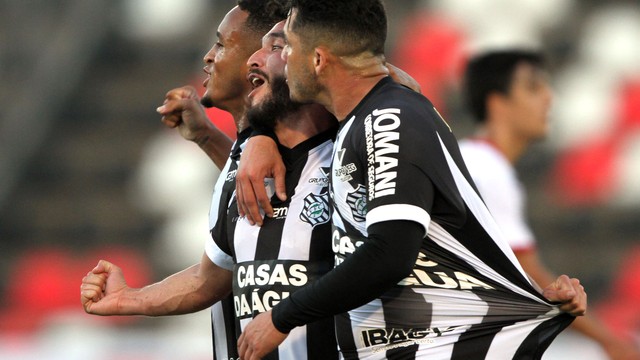CAMPEONATO BRASILEIRO DA SÉRIE B EM 2020. PRIMEIRA FASE. QUINTA RODADA. FIGUEIRENSE-SC. BOTAFOGO-SP.