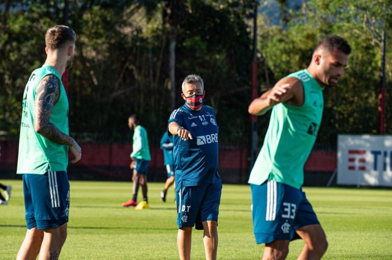 FLAMENGO-RJ. DOMÈNEC TORRENT. PRIMEIRA RODADA DO CAMPEONATO BRASILEIRO. SÉRIE A.