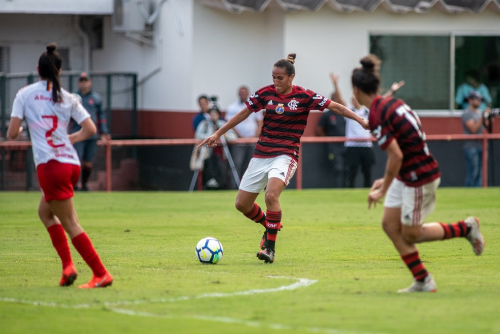 CAMPEONATO BRASILEIRO DE FUTEBOL FEMININO SÉRIE A 1. PRIMEIRA FASE. QUINTA RODADA. FLAMENGO-RJ. INTERNACIONAL-RS.