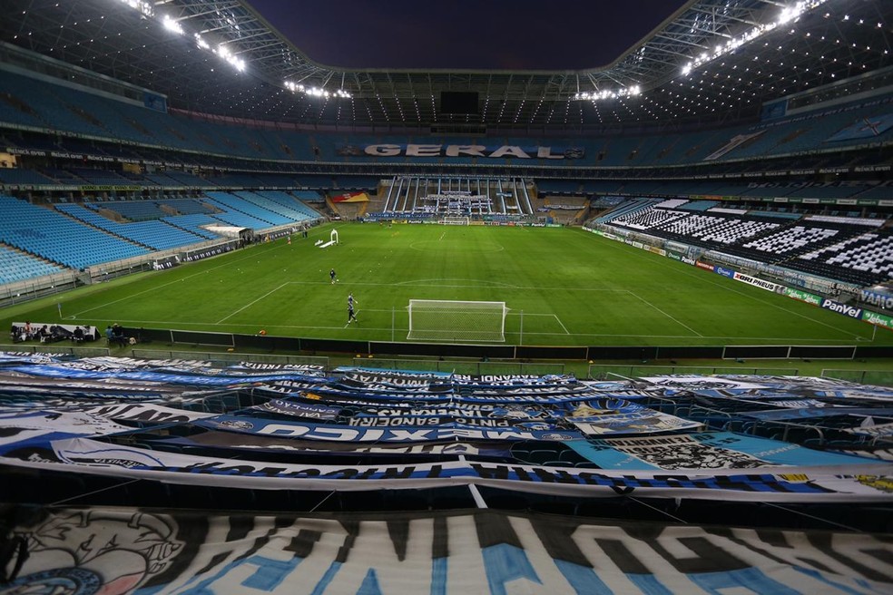 JOGOS ADIADOS. CAMPEONATO MINEIRO. CAMPEONATO GAÚCHO. SEXTA RODADA DO CAMPEONATO BRASILEIRO.