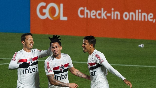 CAMPEONATO BRASILEIRO DA SÉRIE A DE 2020. PRIMEIRA FASE. DÉCIMA PRIMEIRA RODADA. SÃO PAULO-SP. ATHLETICO-PR.