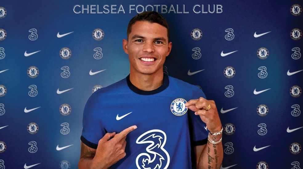 THIAGO SILVA. CHELSEA. INGLATERRA. PARIS SAINT-GERMAIN. FRANÇA.