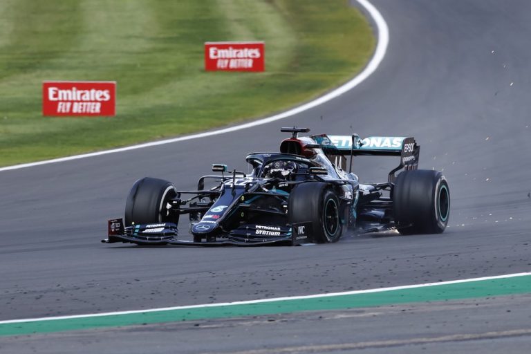 GRANDE PRÊMIO DA INGLATERRA. LEWIS HAMILTON.