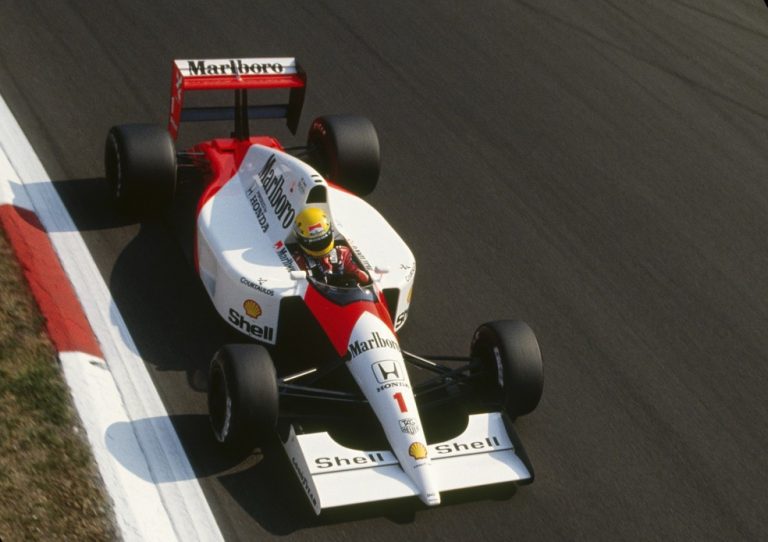 AYRTON SENNA. MAIS RÁPIDO DAS ÚLTIMAS QUATRO DÉCADAS.