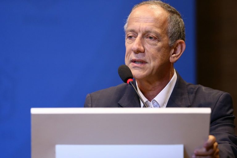 CAMPEONATO BRASILEIRO DA SÉRIE A DE 2020. JOGO COM TORCIDA.