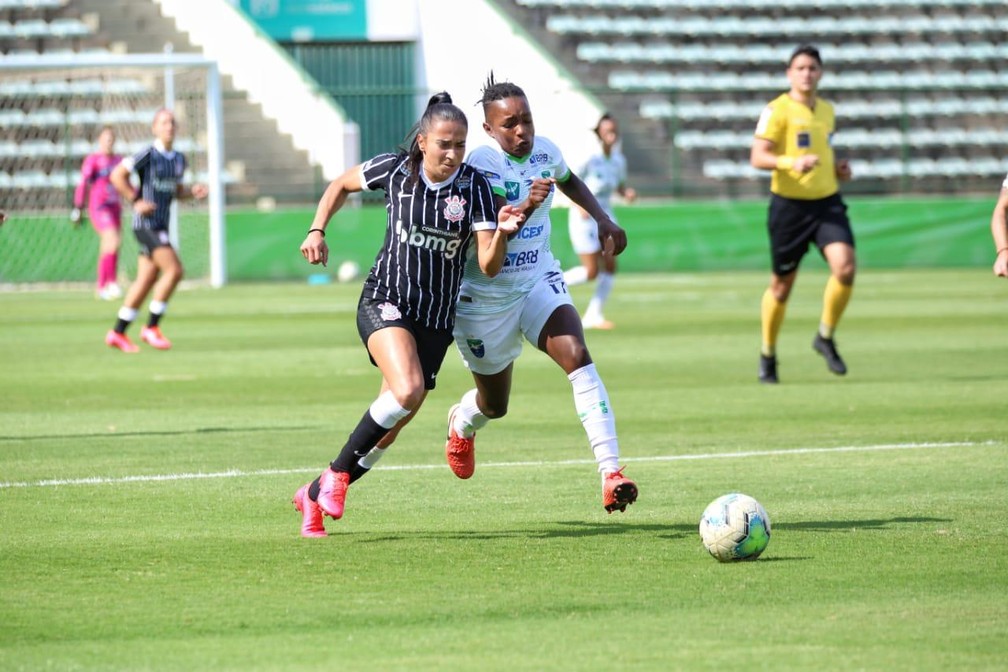CAMPEONATO BRASILEIRO DE FUTEBOL FEMININO DA SÉRIE A 1 D E2020. PRIMEIRA FASE. DÉCIMA SEGUNDA RODADA. MINAS ICESP-DF. CORINTHIANS-SP.