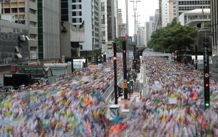 SÃO SILVESTRE. CORRIDA. ADIADA PARA JULHO DE 2021.