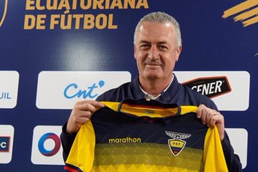 EQUADOR. GUSTAVO ALFARO. BOCA JUNIORS. ARGENTINA.