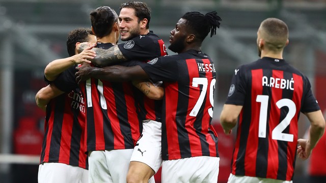 CAMPEONATO ITALIANO. PRIMEIRA FASE. PRIMEIRA RODADA. MILAN. ITÁLIA. BOLOGNA. ITÁLIA.