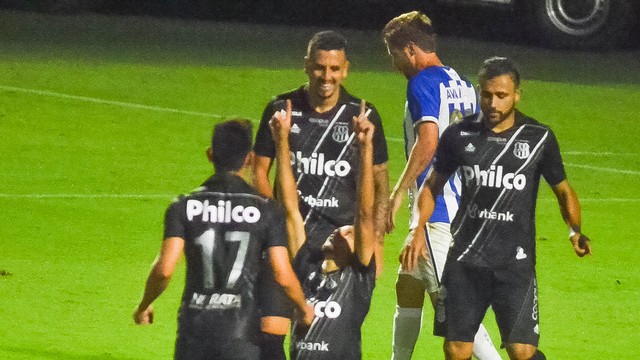 CAMPEONATO BRASILEIRO DA SÉRIE B DE 2020. PRIMEIRA FASE. NONA RODADA. PONTE PRETA-SP. PARANÁ CLUBE-PR.