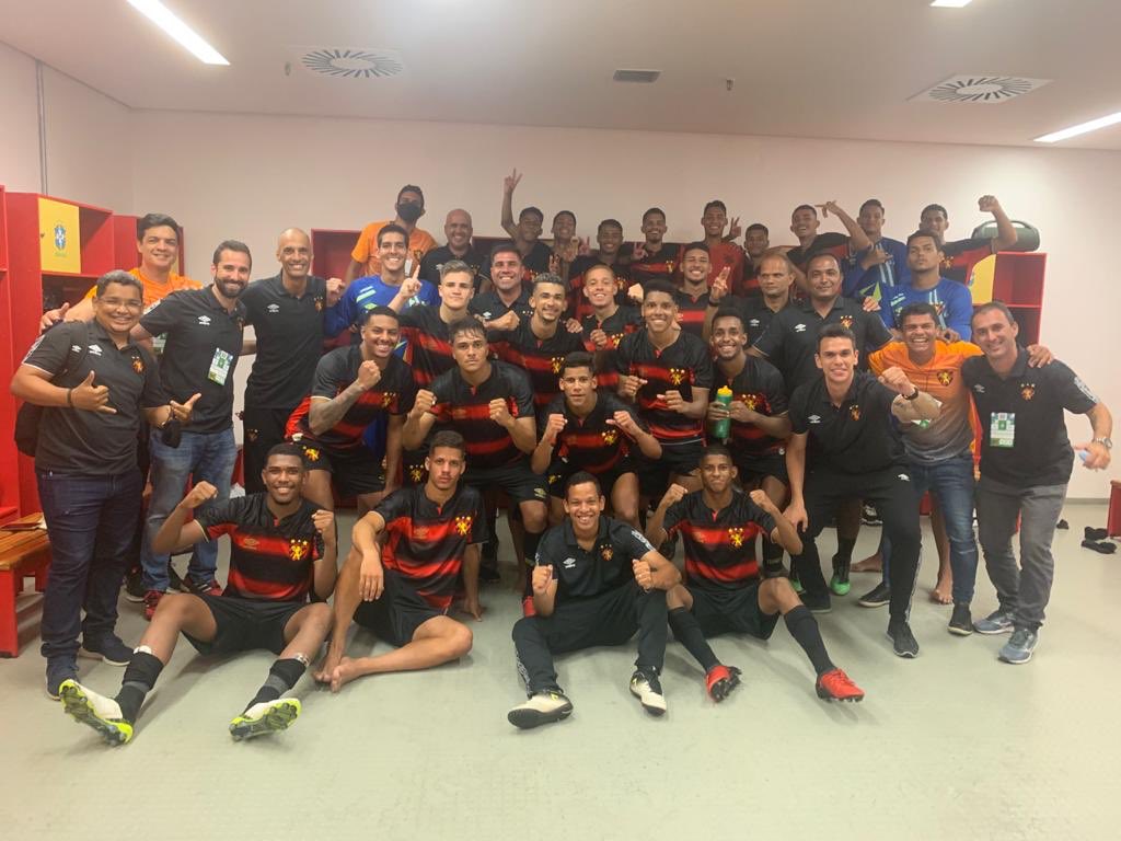CAMPEONATO BRASILEIRO DE FUTEBOL SUB-20. PRIEMIRA FASE. PRIMEIRA RODADA. SPORT-PE. CHAPECOENSE-SC.