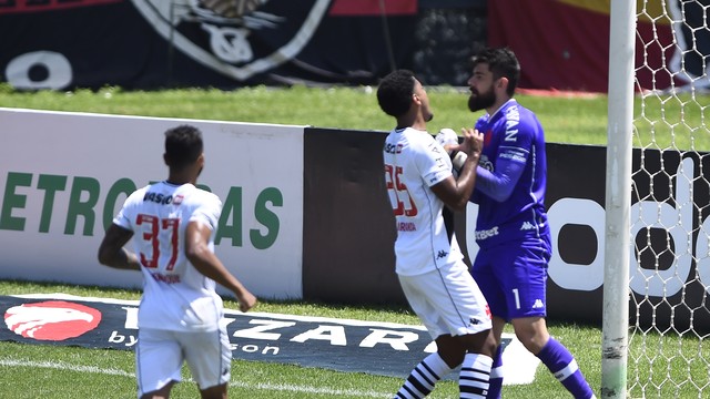CAMPEONATO BRASILEIRO DA SÉRIE A DE 2020. PRIEMIRA FASE. DÉCIMA SEGUNDA RODADA. VASCO-RJ. RED BULL BRAGANTINO-SP.