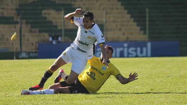 CAMPEONATO BRASILEIRO DA SÉRIE C D E2020. PRIMEIRA FASE. SÉTIMA RODADA. GRUPO B. YPIRANGA-RS. CRICIÚMA-SC.