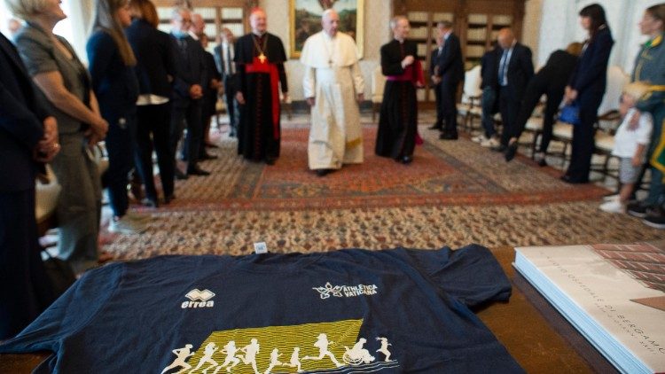 ATHLETICA VATICANA. PAPA FRANCISCO. ESPORTE. SOLIDARIEDADE.