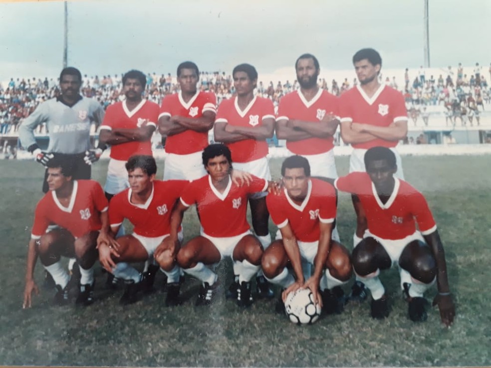 ANDARILHOS DO FUTEBOL. MASTRILLO.