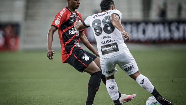 CAMPEONATO BRASILEIRO DA SÉRIE A DE 2020. PRIMEIRA FASE. DÉCIMA QUARTA RODADA. ATHLETICO-PR. CEARÁ-CE.