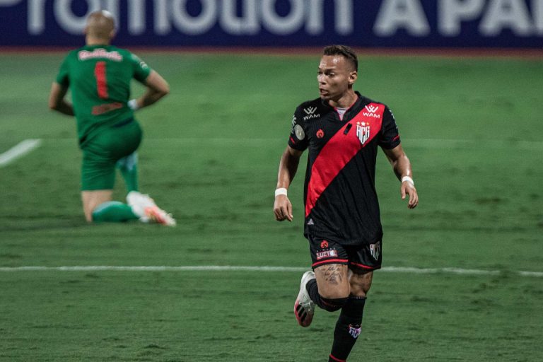 CAMPEONATO BRASILEIRO DA SÉRIE A DE 2020. PRIMEIRA FASE. DÉCIMA QUINTA RODADA. ATLÉTICO-GO. RED BULL BRAGANTINO-SP.