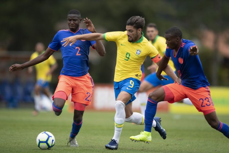 CBF. CONFEDERAÇÃO BRASILEIRA DE FUTEBOL. SUB-20. SELEÇÃO BRASILEIRA.