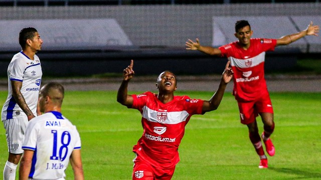 CAMPEONATO BRASILEIRO DA SÉRIE B DE 2020. PRIMEIRA FASE. DÉCIMA TERCEIRA RODADA. CRB-AL. AVAÍ-SC.