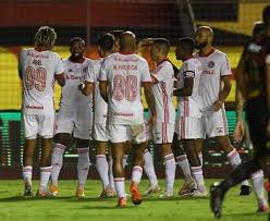 CAMPEONATO BRASILEIRO DA SÉRIE A DE 2020. PRIMEIRA FASE. DÉCIMA SEXTA RODADA. INTERNACIONAL-RS. SPORT-PE.