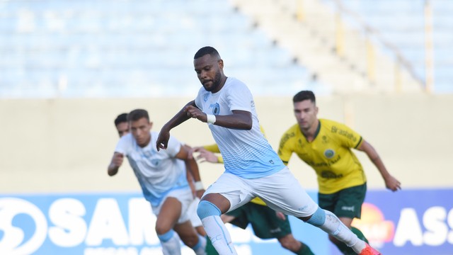 CAMPEONATO BRASILEIRO DA SÉRIE C DE 2020. PRIMEIRA FASE. DÉCIMA PRIMEIRA RODADA. LONDRINA-PR. YPIRANGA-RS.