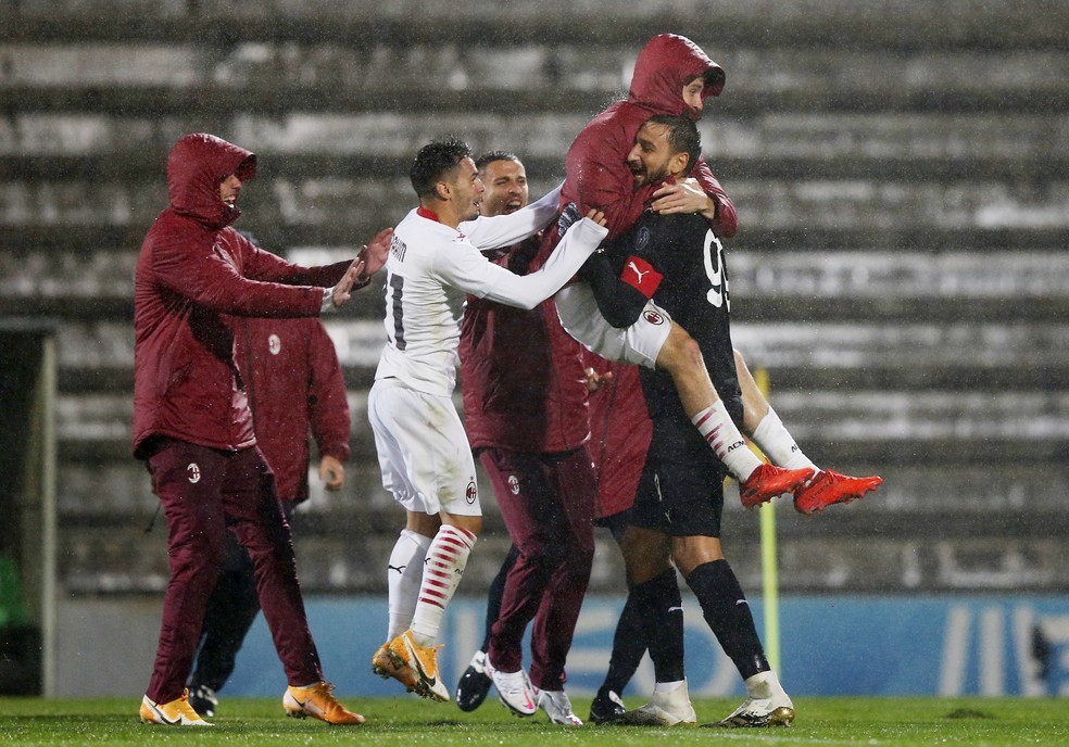 LIGA EUROPA. TEMPORADA 2020.2021. PLAY-OFF. MILAN. CLASSIFICADO. ITÁLIA. RIO AVE. PORTUGAL. PORTUGAL. ELIMINADO.