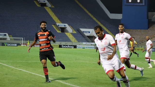 CAMPEONATO BRASILEIRO DA SÉRIE B DE 2020. PRIEMIRA FASE. DÉCIMA SÉTIMA RODADA. OESTE-SP. NÁUTICO-PE.