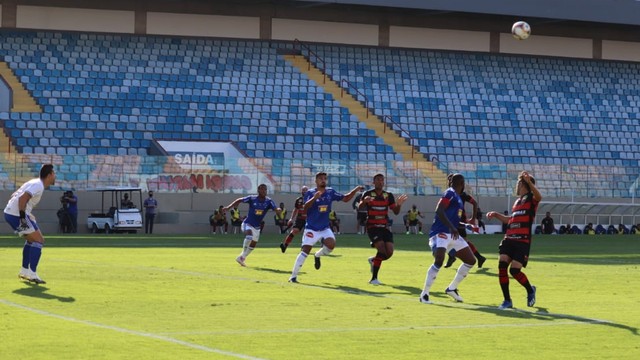 CAMPEONATO BRASILEIRO DA SÉRIE B DE 2020. PRIMEIRA FASE. DÉCIMA QUINTA RODADA. OESTE-SP. CRUZEIRO-MG.