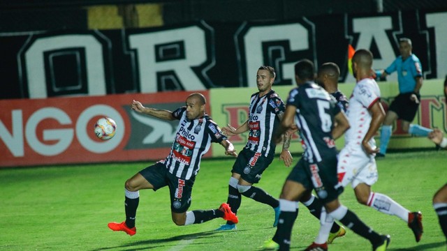 CAMPEONATO BRASILEIRO DA SÉRIE B DE 2020. PRIMEIRA FASE. DÉCIMA TERCEIRA RODADA. VITÓRIA-BA. OPERÁRIO-PR.