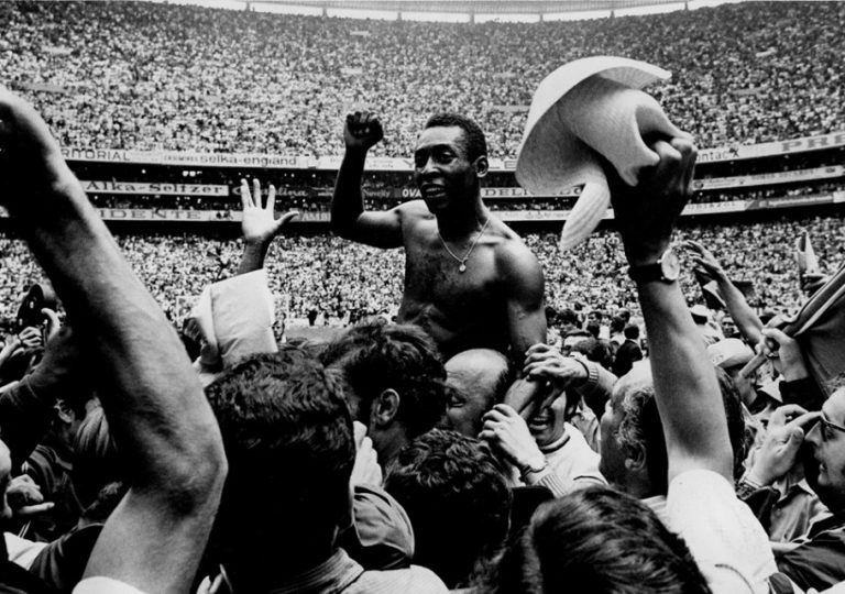 PELÉ. 80 ANOS. 1940-2020.
