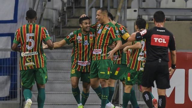 CAMPEONATO BRASILEIRO DA SÉRIE B DE 2020. PRIMEIRA FASE. DÉCIMA QUARTA RODADA. SAMPAIO CORRÊA-MA. CRUZEIRO-MG.