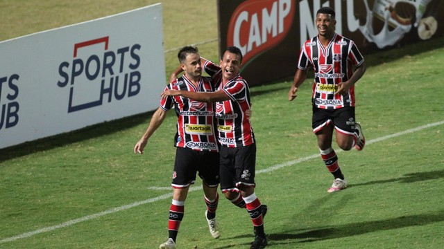 CAMPEONATO BRASILEIRO DA SÉRIE C DE 2020. PRIMEIRA FASE. DÉCIMA RODADA. GRUPO A . PAYSANDU-PA. SANTA CRUZ-PE.