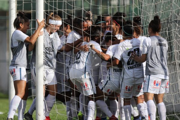 CAMPEONATO BRASILEIRO DE FUTEBOL FEMININO SÉRIE A1 DE 2020. PRIMEIRA FASE. DÉCIMA QUARTA RODADA. SANTOS-SP. VITÓRIA-BA.